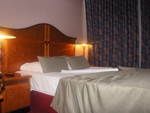 Sky Apart Hotel — Brussels — photo 2