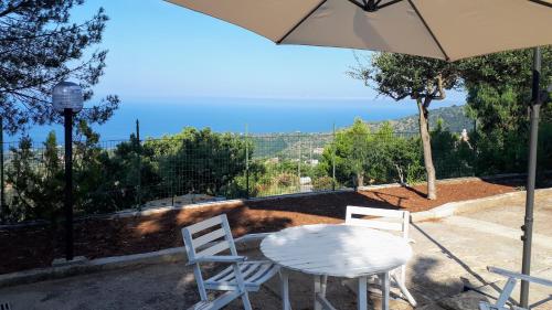 Le Pigne casa vacanze. — 4-Star Luxury Hotel in Pollica, Italy