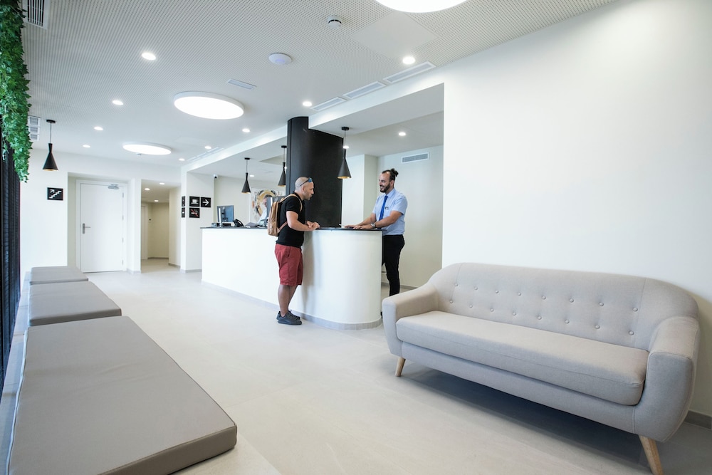 Hotel Coral Boutique by gaiarooms — Torroella De Montgri — photo 3