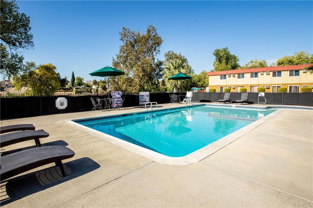 Travelodge by Wyndham Red Bluff South of Redding - photo 6
