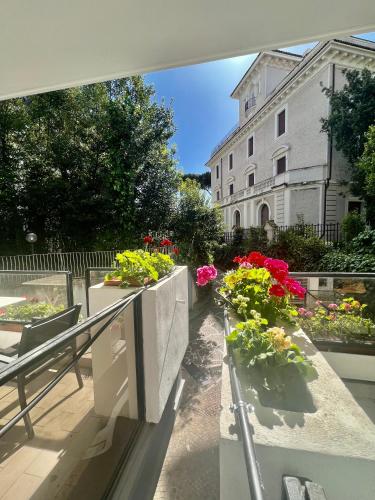 Villa Borghese Green Apartment — 4-Star Luxury Hotel in Rome, Italy