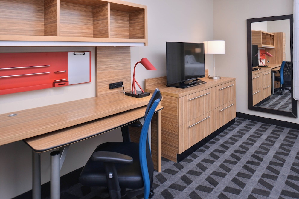 TownePlace Suites by Marriott Gillette - photo 10