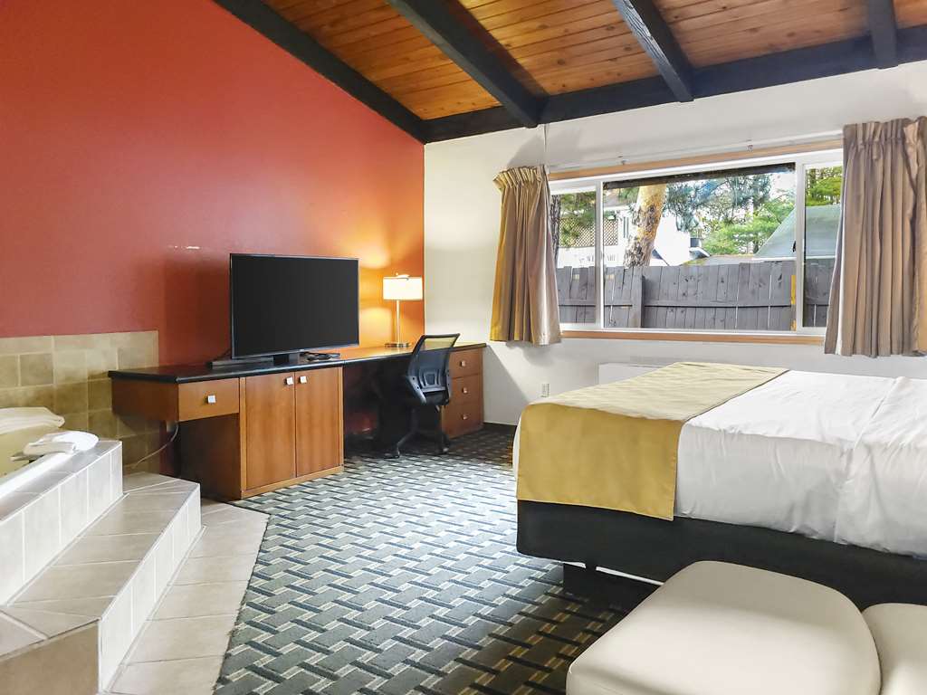 Americas Best Value Inn Hinckley - photo 15