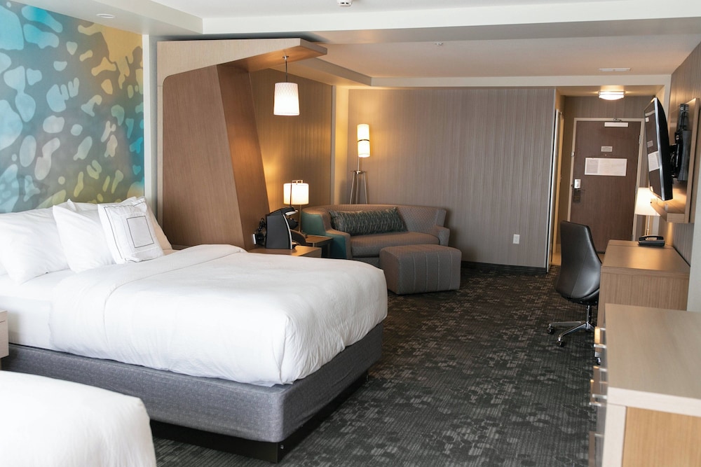 Courtyard by Marriott Elkhart - photo 8