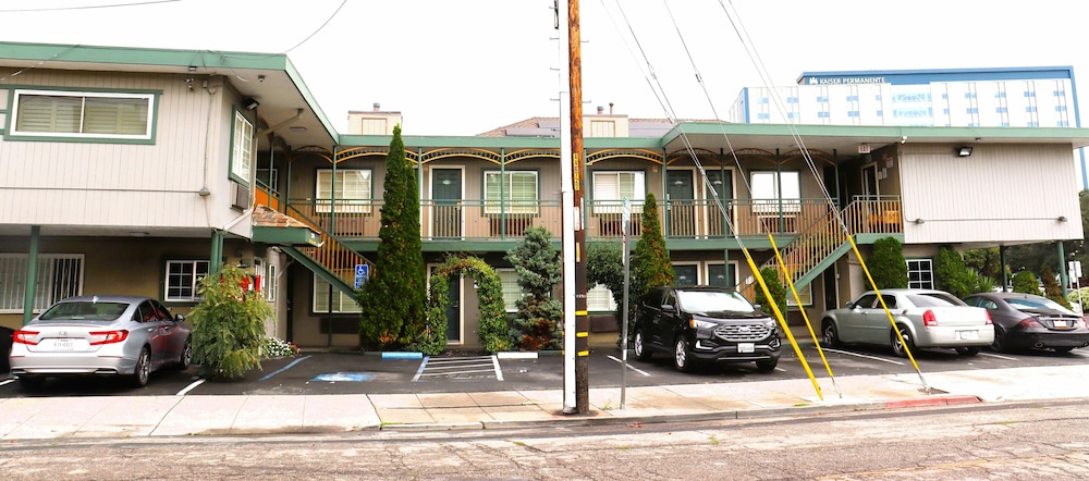 Value Inn - photo 14