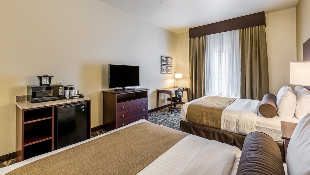 Cobblestone Hotel & Suites Hartford - photo 26
