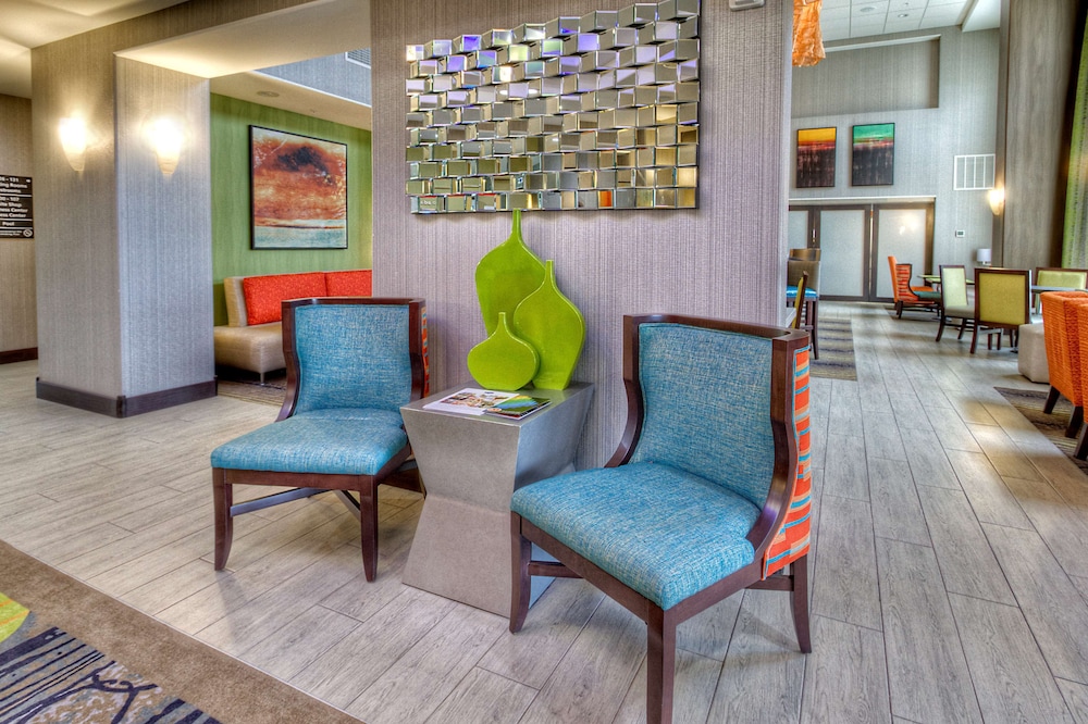 Hampton Inn & Suites Ada - photo 6