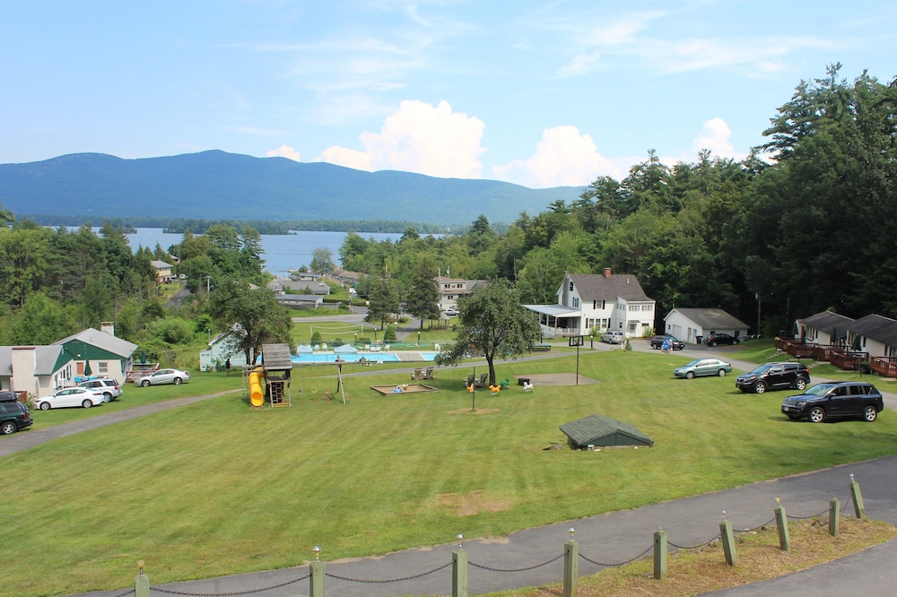 Hill View Motel and Cottages - photo 45