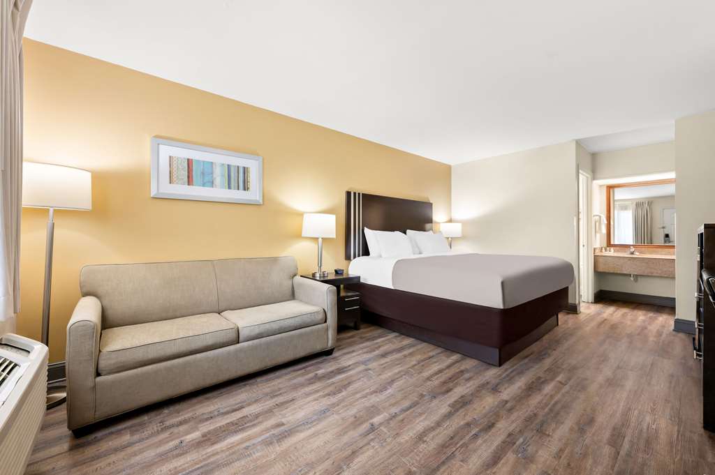 Quality Inn Pelham I 65 exit 246 - photo 17