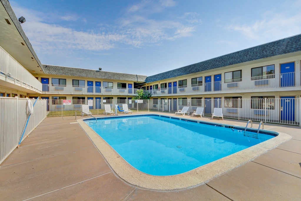 Motel 6 Wichita Ks - photo 8
