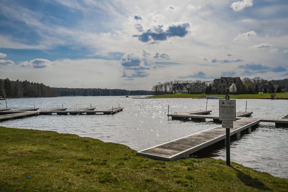 Lakeside Story - photo 51