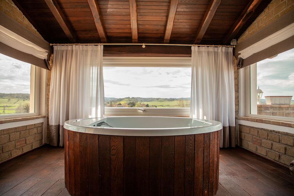 B.O. Spa Suite — 4-Star Luxury Hotel in Rome, Italy