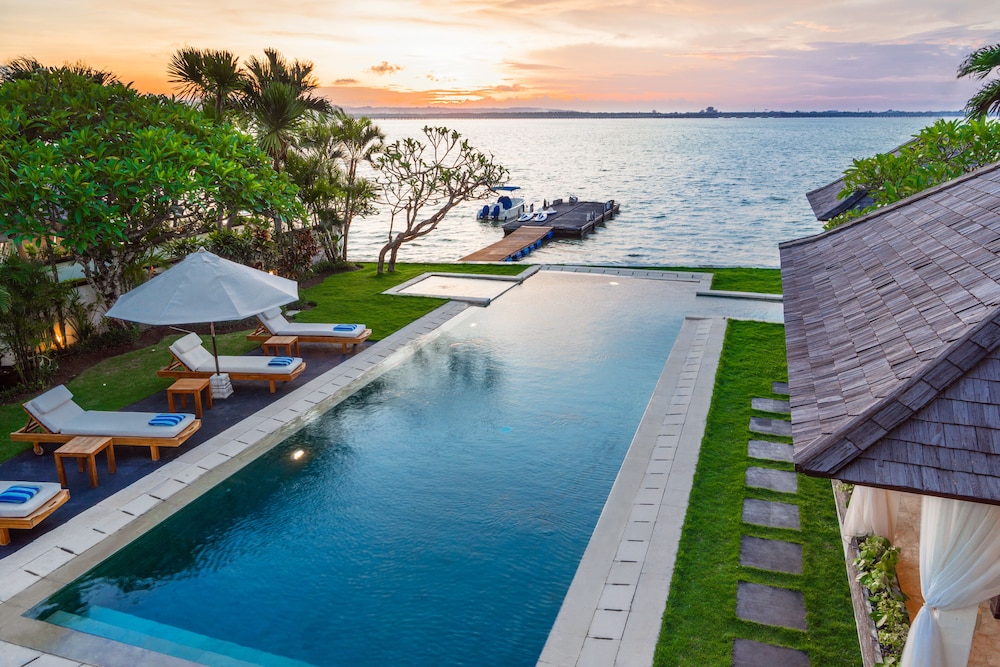 Sunset Villa by Premier Hospitality Asia — 4-Star Luxury Hotel in Nusa Dua, Indonesia