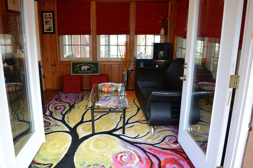 The Woods Cabins - photo 3