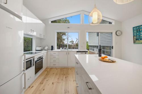 Overloaded with Beachside Charm - last minute hotel in Inverloch