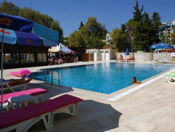 Gumbet Beach Resort - last minute hotel in Bodrum