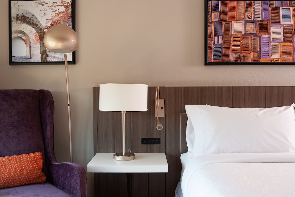 Hilton Garden Inn Atlanta Airport Millenium Center - photo 6