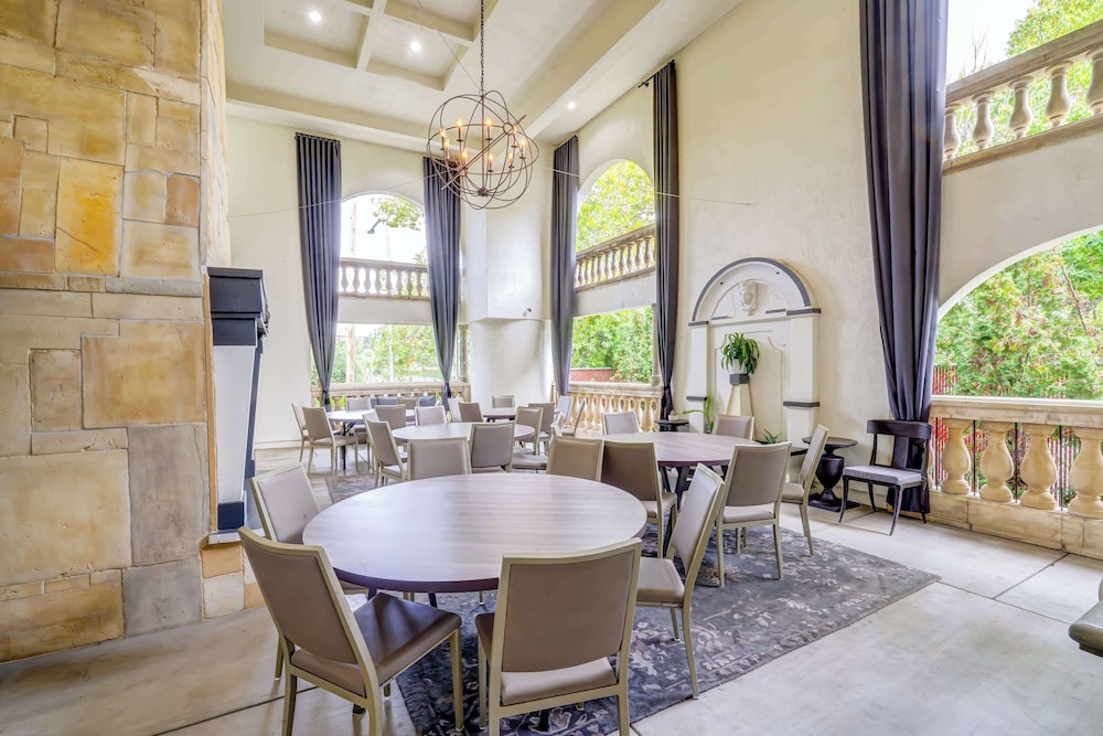 The Lodge at Healdsburg tapestry Collection by Hilton - photo 65