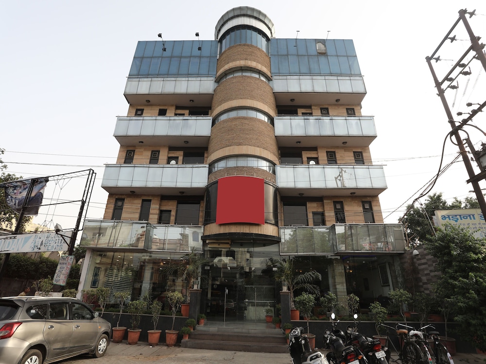 Hotel Yadu Residency in Meerut, India