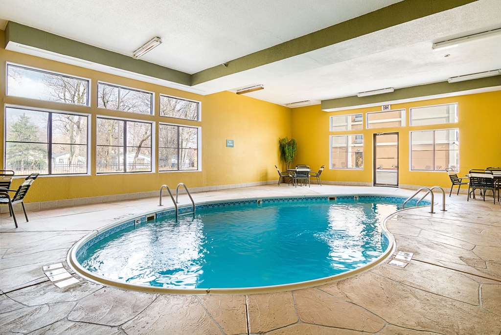 Quality Inn & Suites Harvey Chicago Southland - photo 36