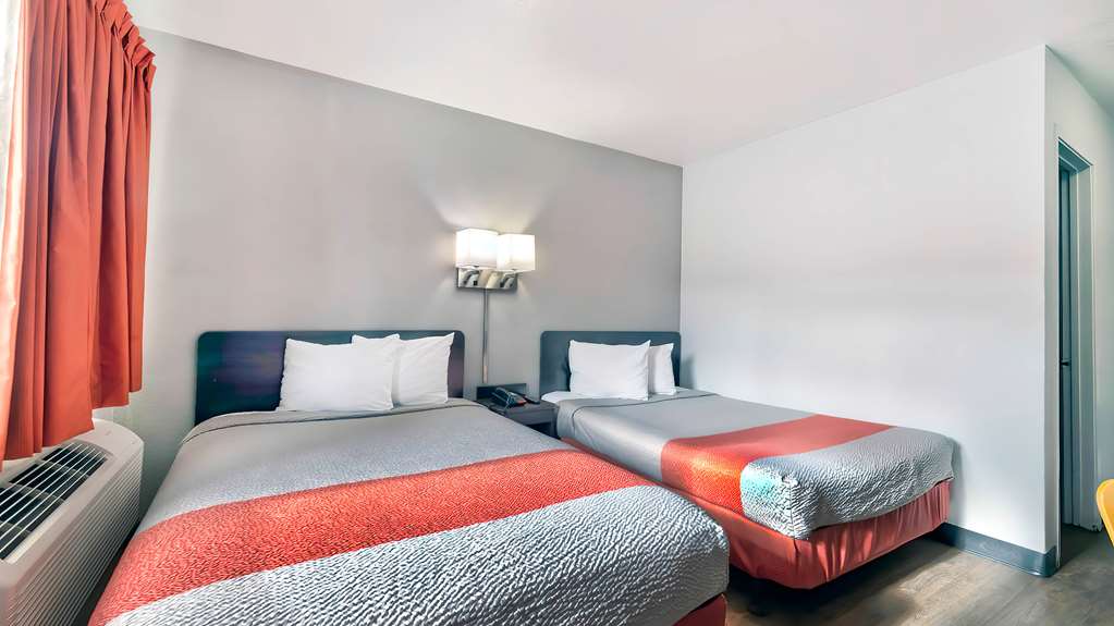 Motel 6 Gallup NM - photo 13