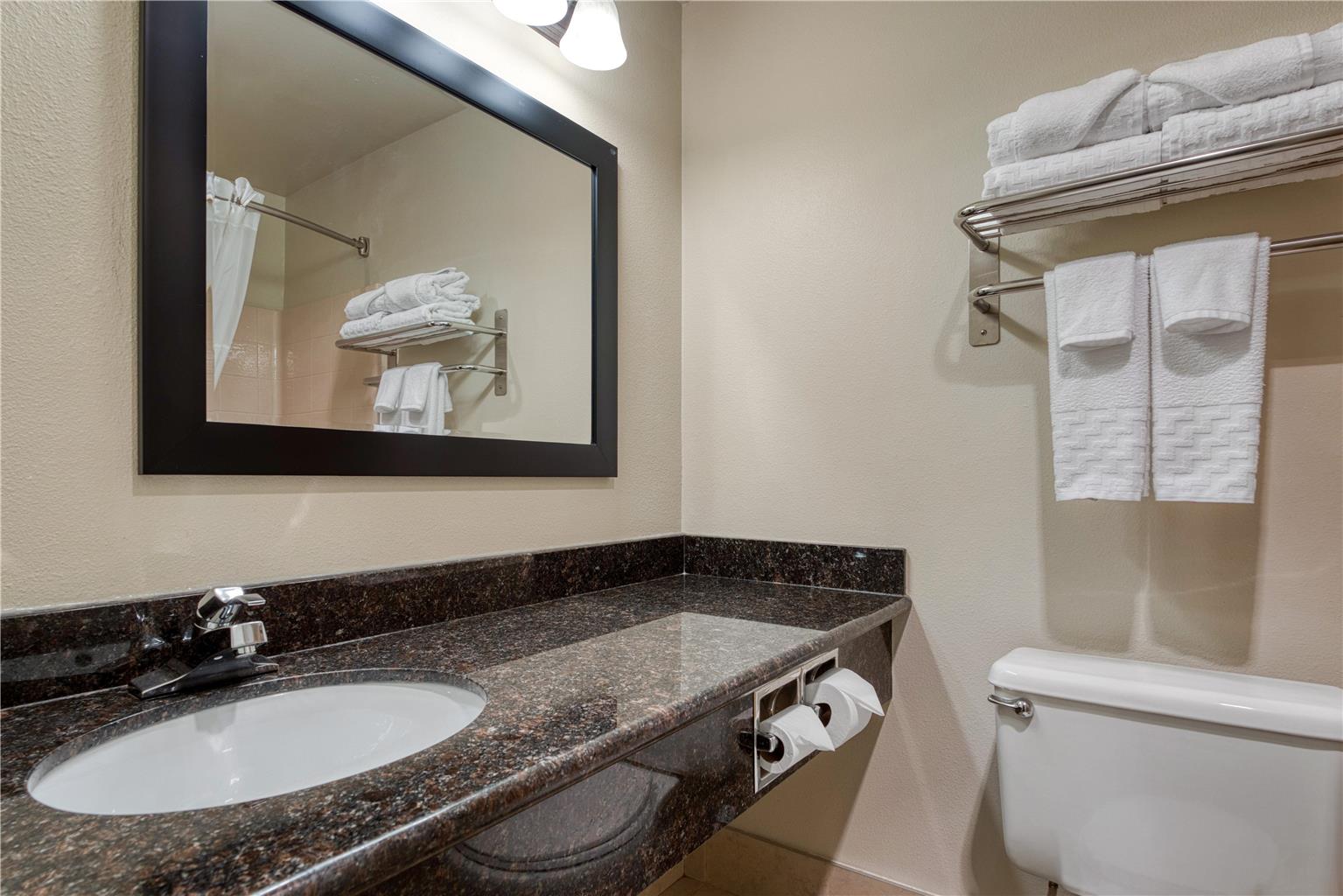 Best Western Alderwood - photo 46