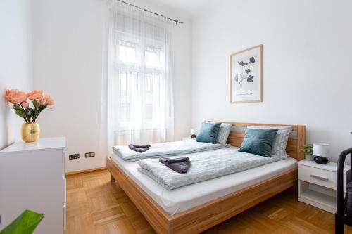 Urania Apartments — 4-Star Luxury Hotel in Budapest, Hungary