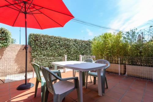 5 Min du Bord de Mer in Hyeres, France