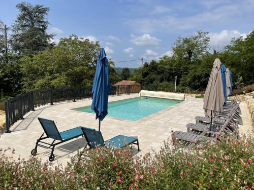 Gîte familial avec piscine commune WiFi et animaux acceptés au cœur du Périgord FR 1 616 288 in Le Bugue, France