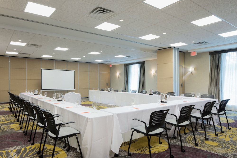 Crowne Plaza Chicago SW Burr Ridge by IHG - photo 52
