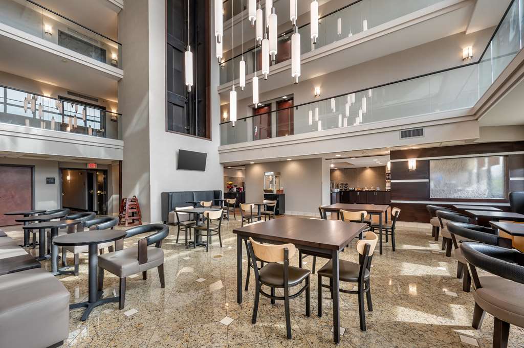 Drury Inn & Suites Champaign - photo 6
