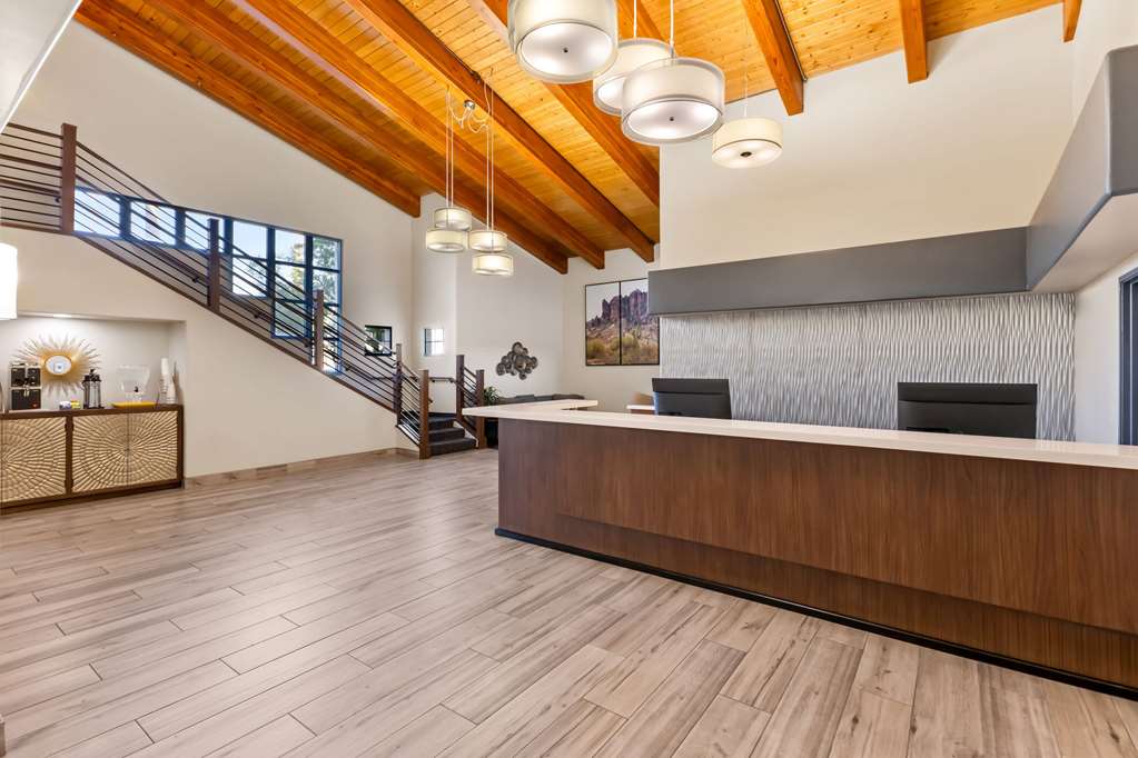 Days Inn & Suites by Wyndham Mesa Near Phoenix - photo 8