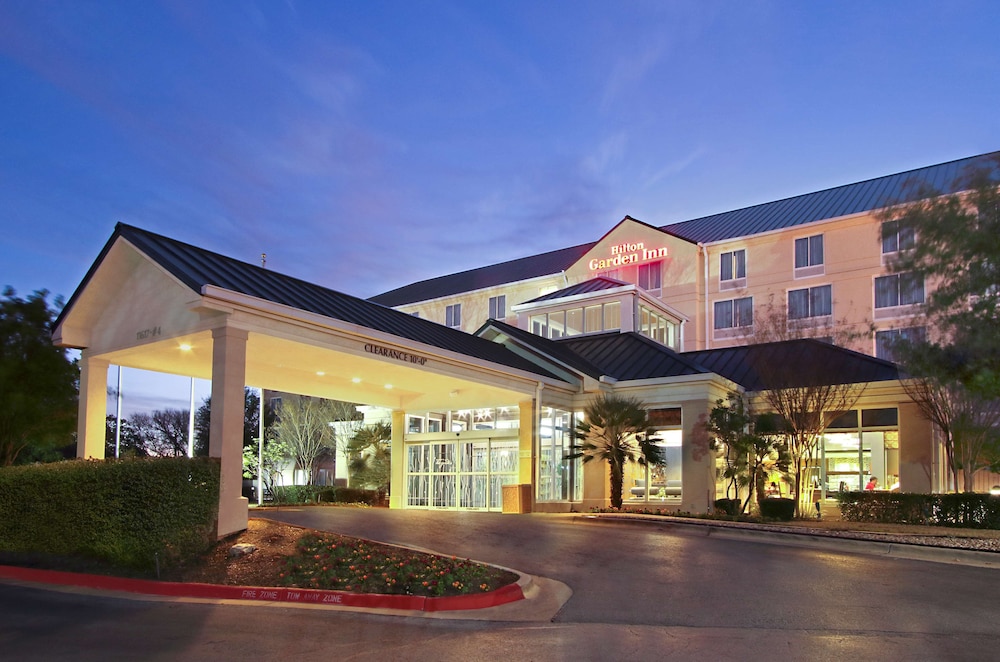 Hilton Garden Inn Austin NW Arboretum - featured photo