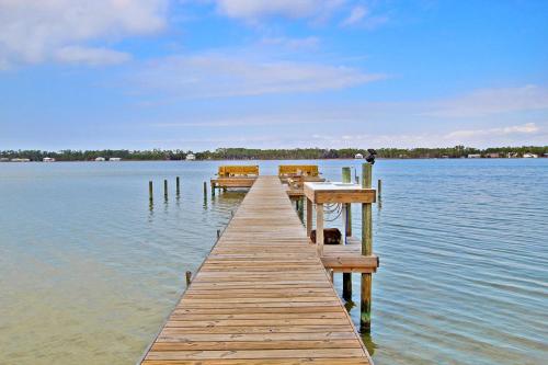 Summerhouse West A203 by RedAwning - photo 16