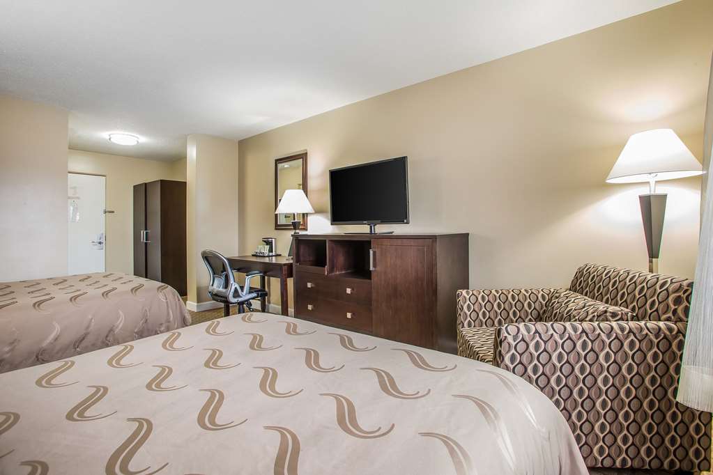 Quality Inn O'Hare Airport - photo 9