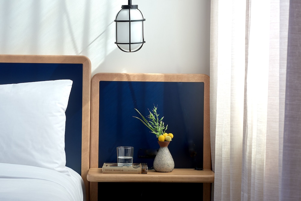 Emery Autograph Collection Hotel - photo 5