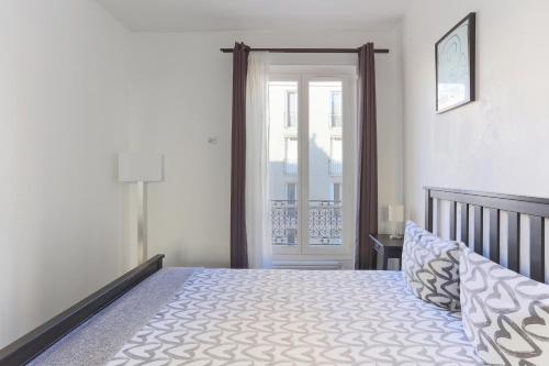 Champs de Mars Appartement — 4-Star Luxury Hotel in Paris, France