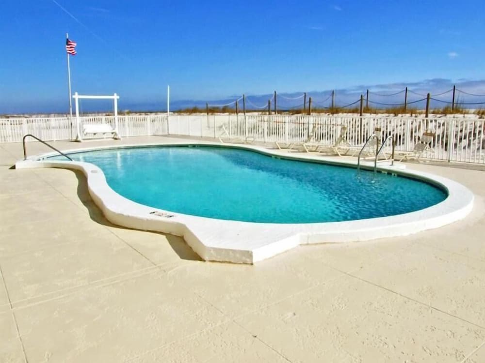Edgewater 41 - photo 18