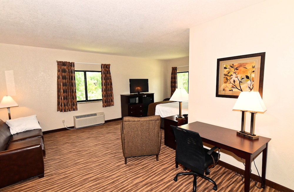 Cobblestone Inn & Suites Clarion - photo 59