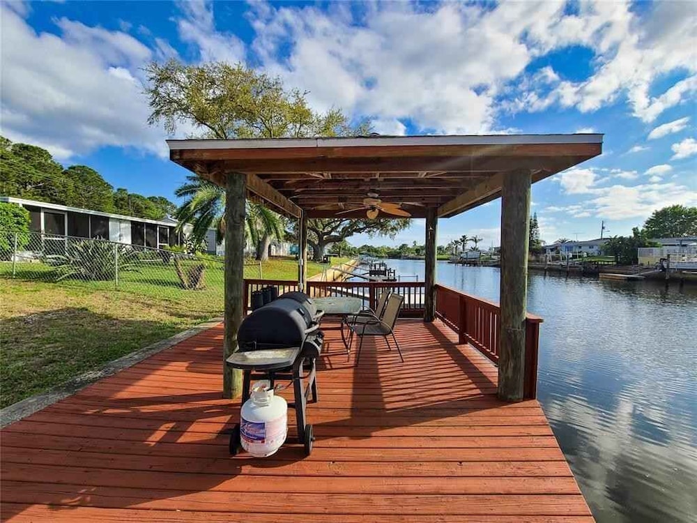 Kick back and Relax at Leisure Beach in Hudson, United States
