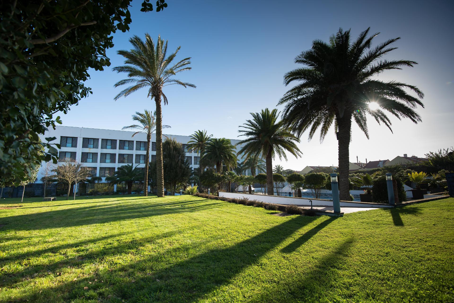 Azoris Royal Garden Leisure & Conference Hotel — Ponta Delgada — photo 4
