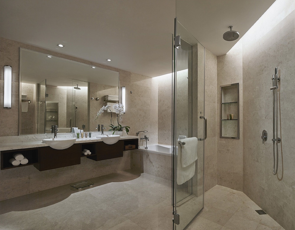 Hotel Equatorial Penang in George Town, Malaysia