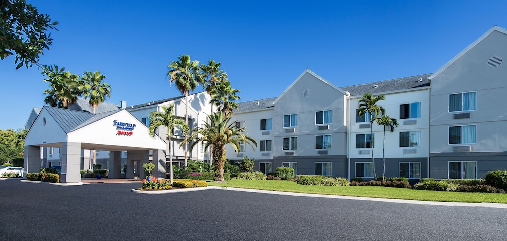 Fairfield Inn & Suites by Marriott Ft. Myers Cape Coral - photo 25