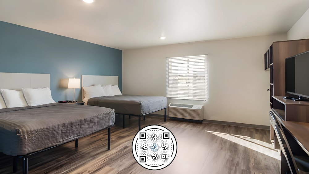 WoodSpring Suites Libertyville Chicago - photo 13