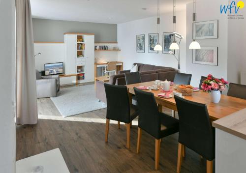 Haus am Park Ferienwohnung 6 — 4-Star Luxury Hotel in Wangerooge, Germany