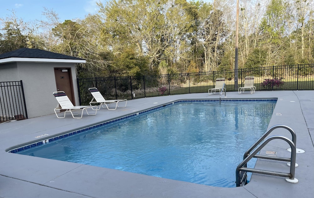 Sleep Inn & Suites Foley Gulf Shores North - photo 15