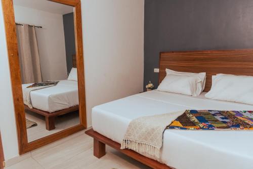 Ahomé Guest house & Lounge — 4-Star Luxury Hotel in Lome, Togo