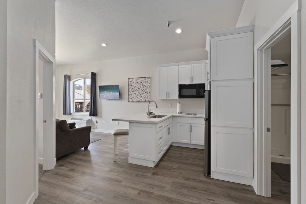 Sandpoint Hotel & Suites Downtown - photo 25