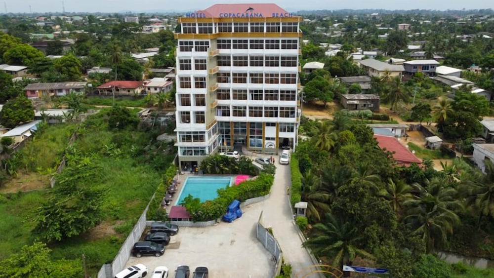 Hôtel Copacabana Beach Kribi — hotel in Kribi