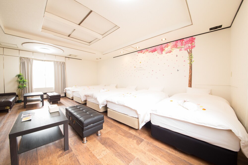 Hotel Candy Hall — Osaka — photo 5
